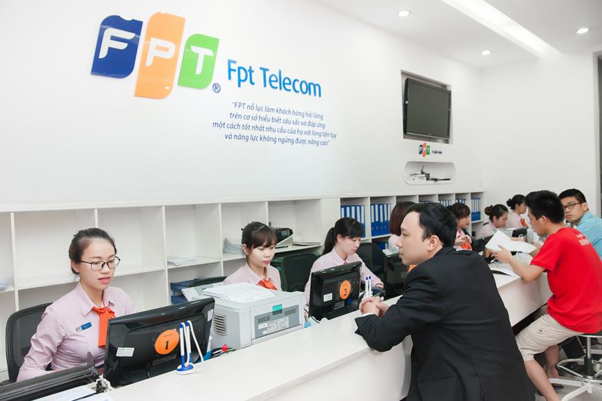 Cửa hàng FPT Telecom Hóc Môn